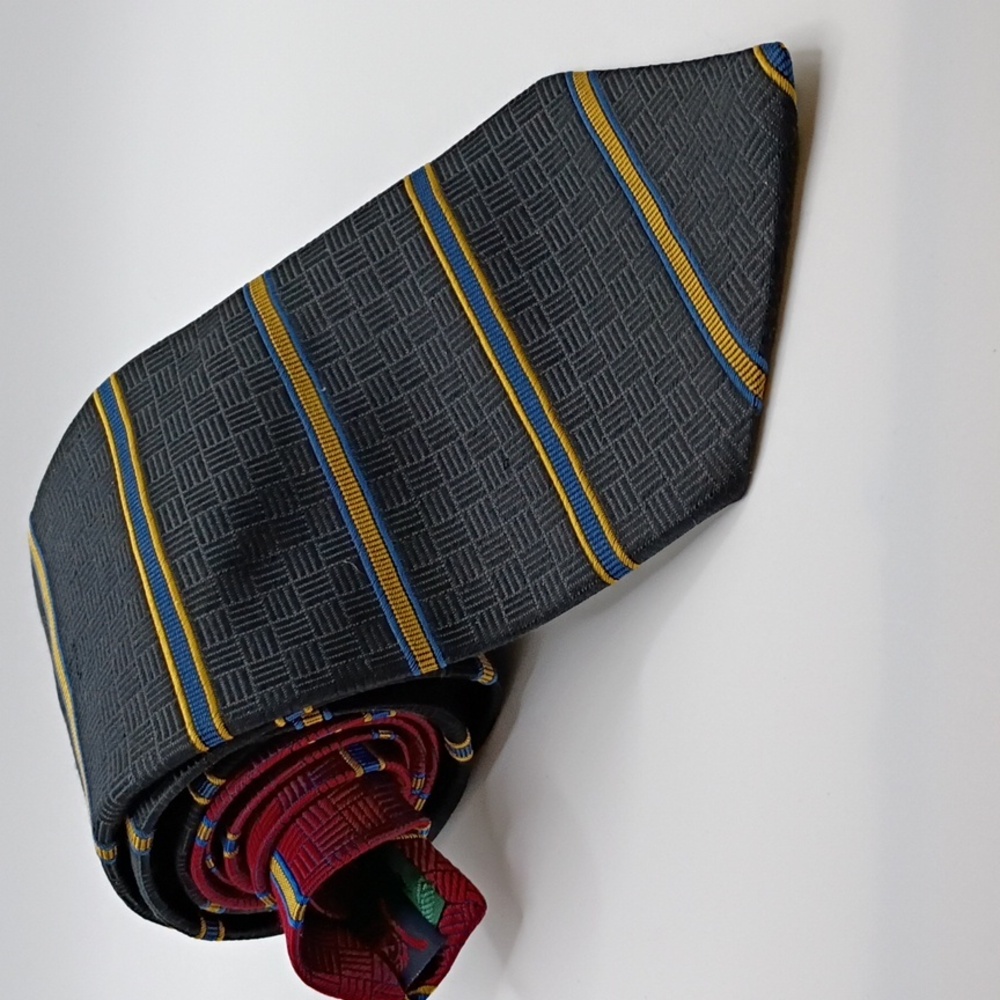 Tommy Hilfiger Men's Silk Tie 57.5" Blue/Gold Stripes Black Maroon Geometric USA